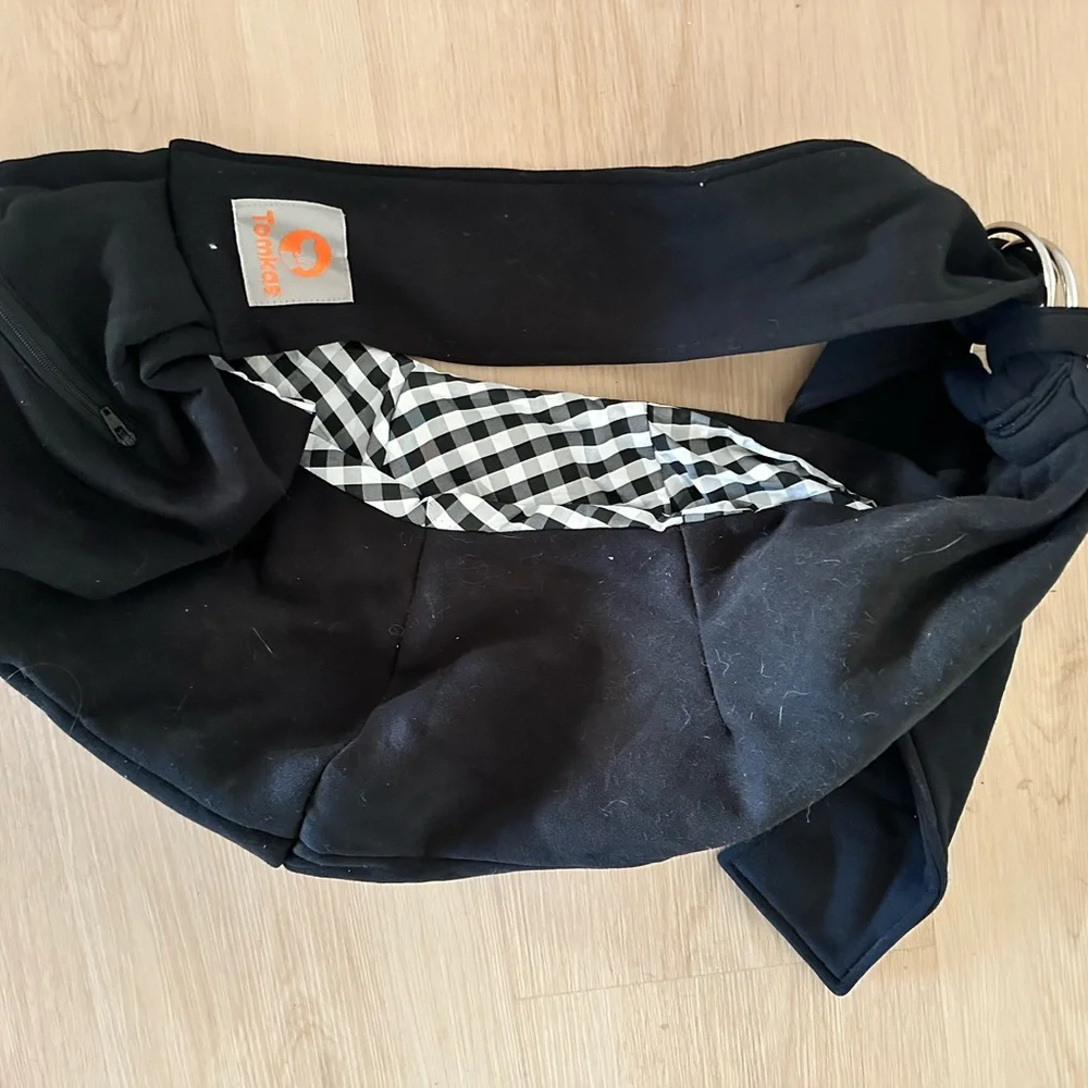Tomkas Black and Orange Pet Sling